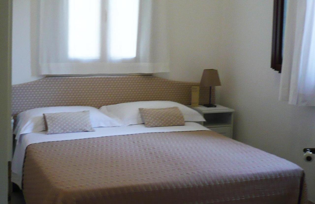Molo Di Levante - Rent Apartment มารีนาดีรากูซา ภายนอก รูปภาพ
