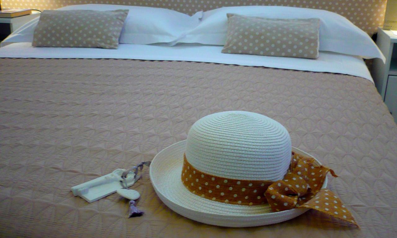 Molo Di Levante - Rent Apartment มารีนาดีรากูซา ภายนอก รูปภาพ